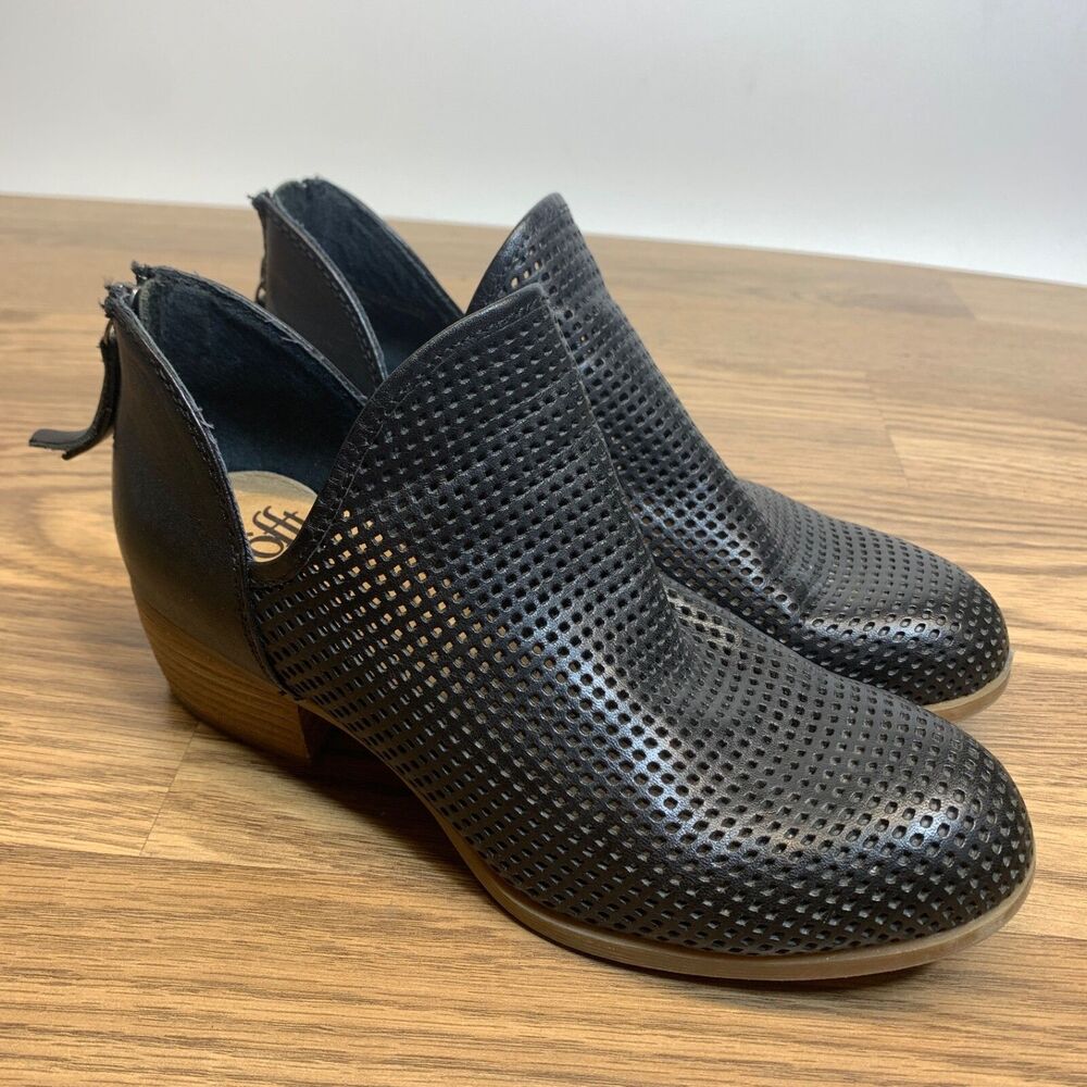 Sofft Canobie Perforated Front Black Leather Ankle Bootie Women's size 6‎